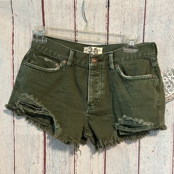 NWT (Sample Tag) We The Free Loving Good Vibrations Shorts - Picture 4 of 7